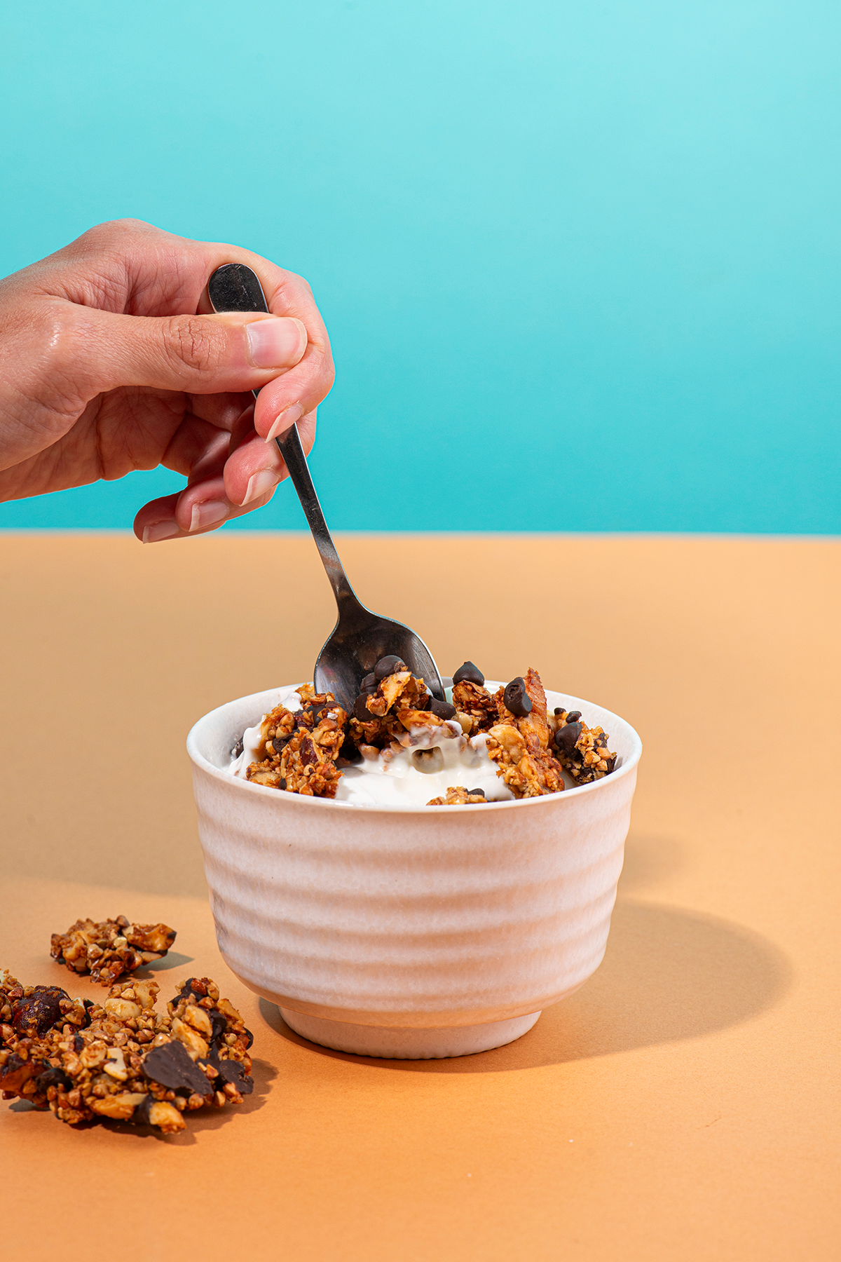 Granola de chocolate proteica