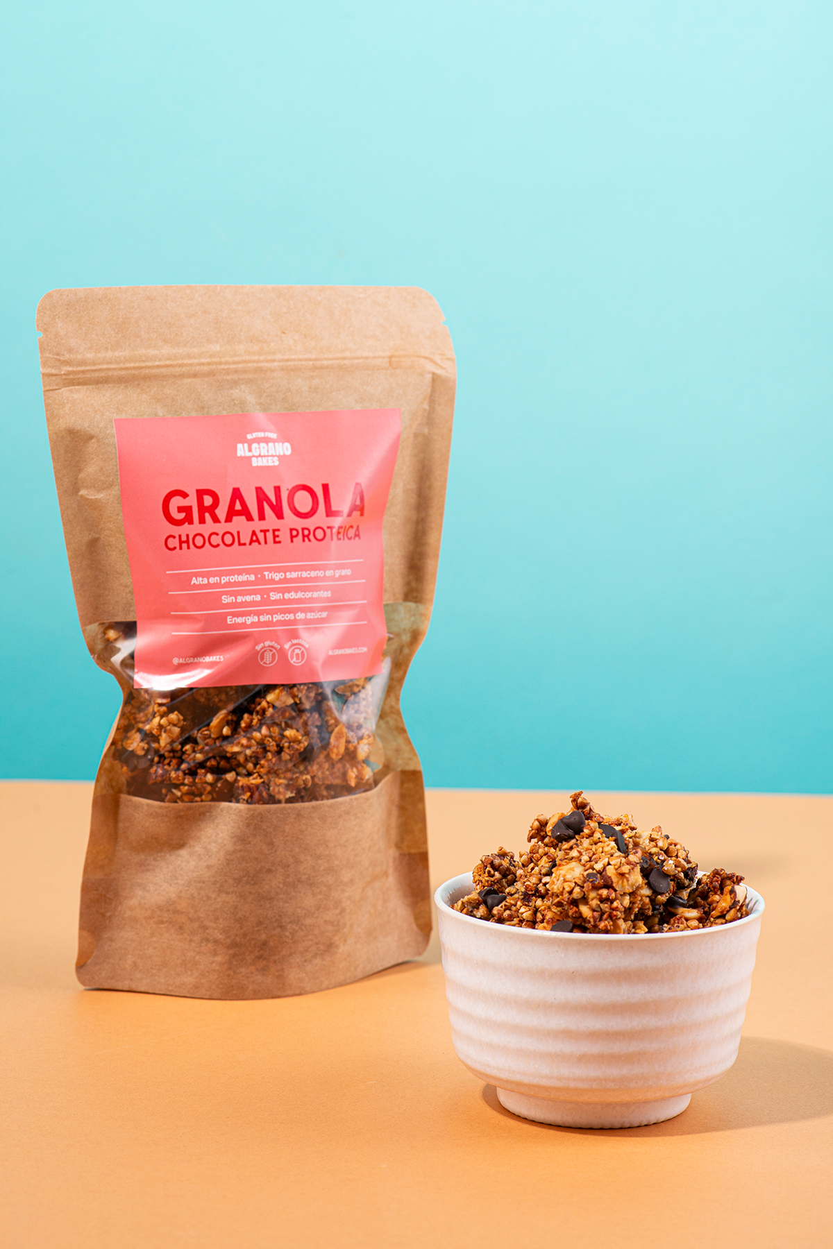 Granola de chocolate proteica